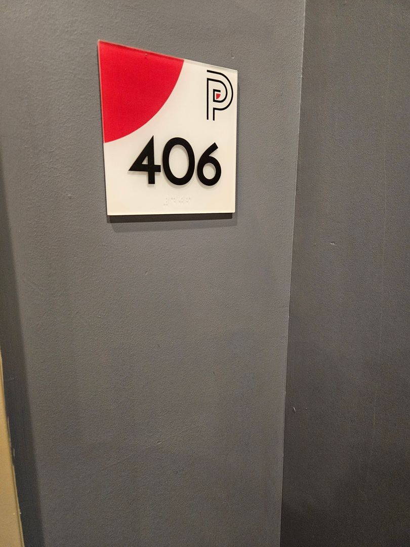 Lansing Apartment: 2222 E. Michigan Avenue