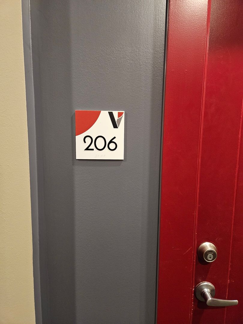 Lansing Apartment: 2010 E. Michigan Avenue