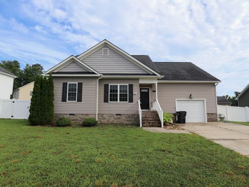 Modern 3-Bedroom Home on Quiet Cul-de-Sac – photo 1