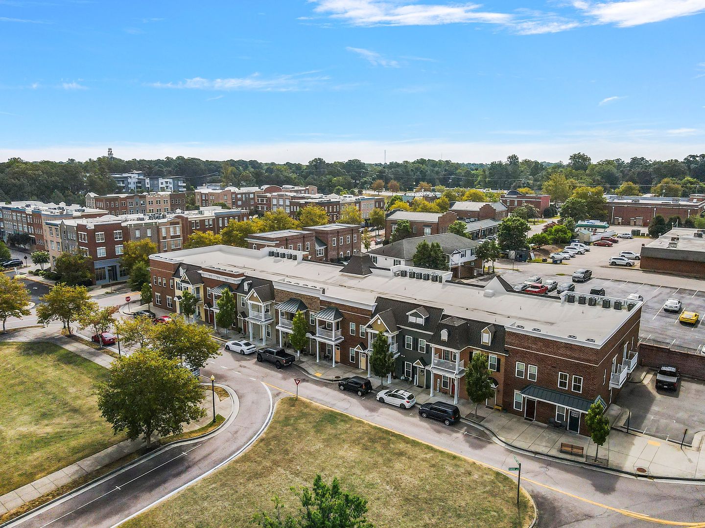 Chester Apartment: 11905 Centre St