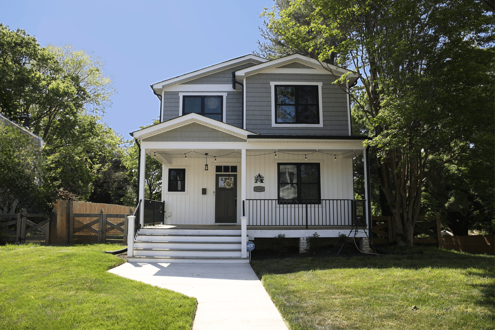 Richmond House: 5300 Wingfield St