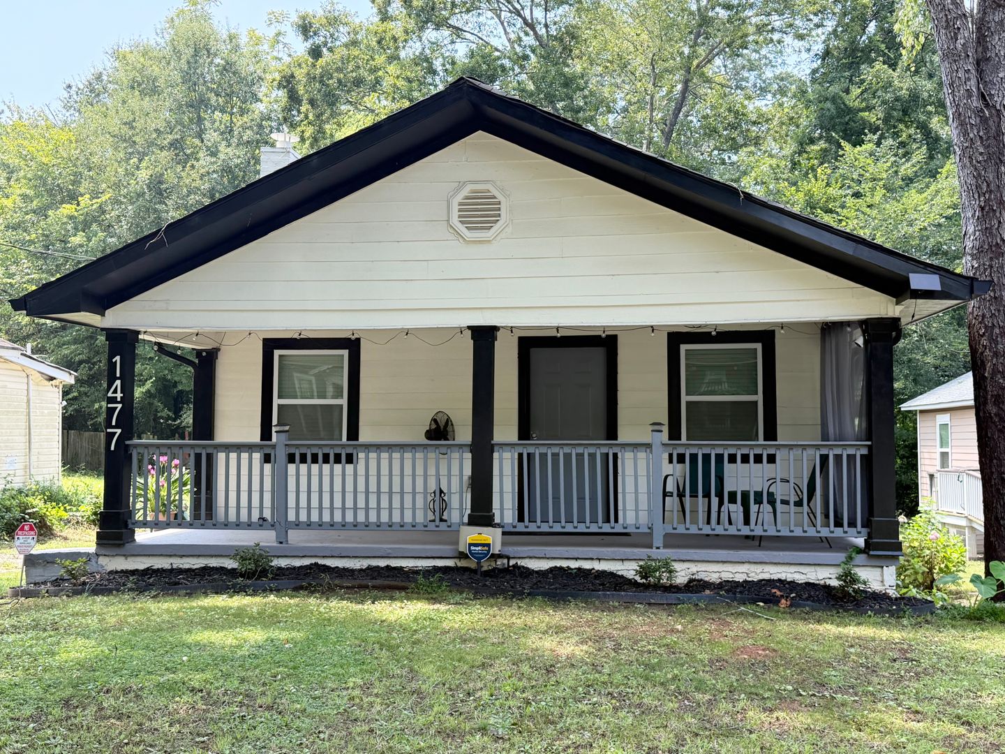 Atlanta House: 1477 Olive St SW