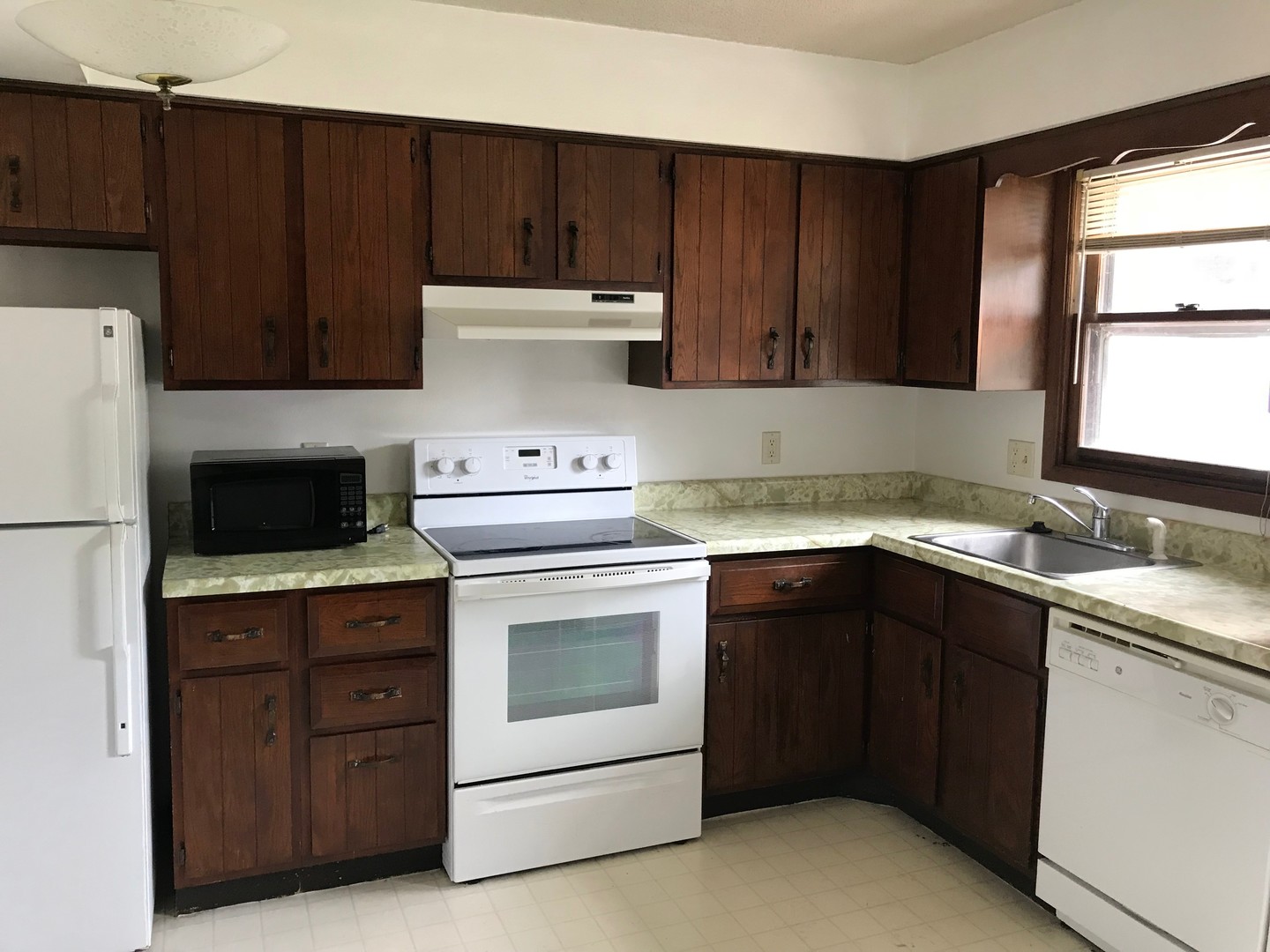 Iowa City House: 406 Westgate St