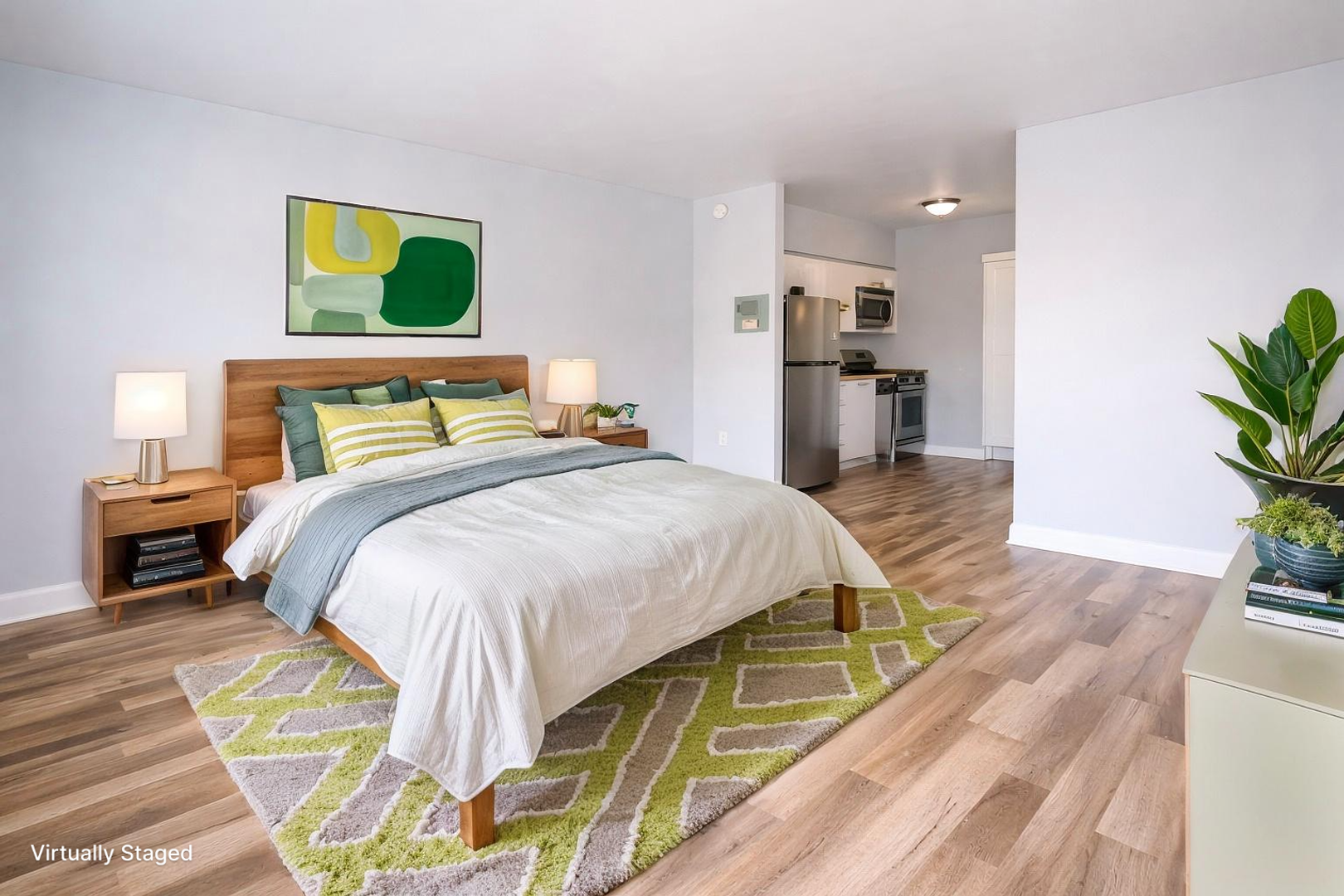 Miami Apartment: 8000 NE Bayshore Ct