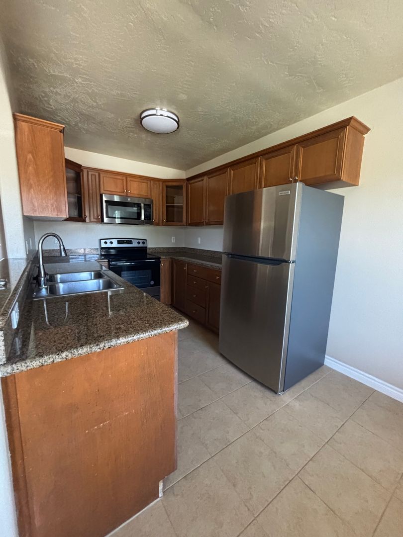 El Cajon Condo: 792 Avocado Avenue