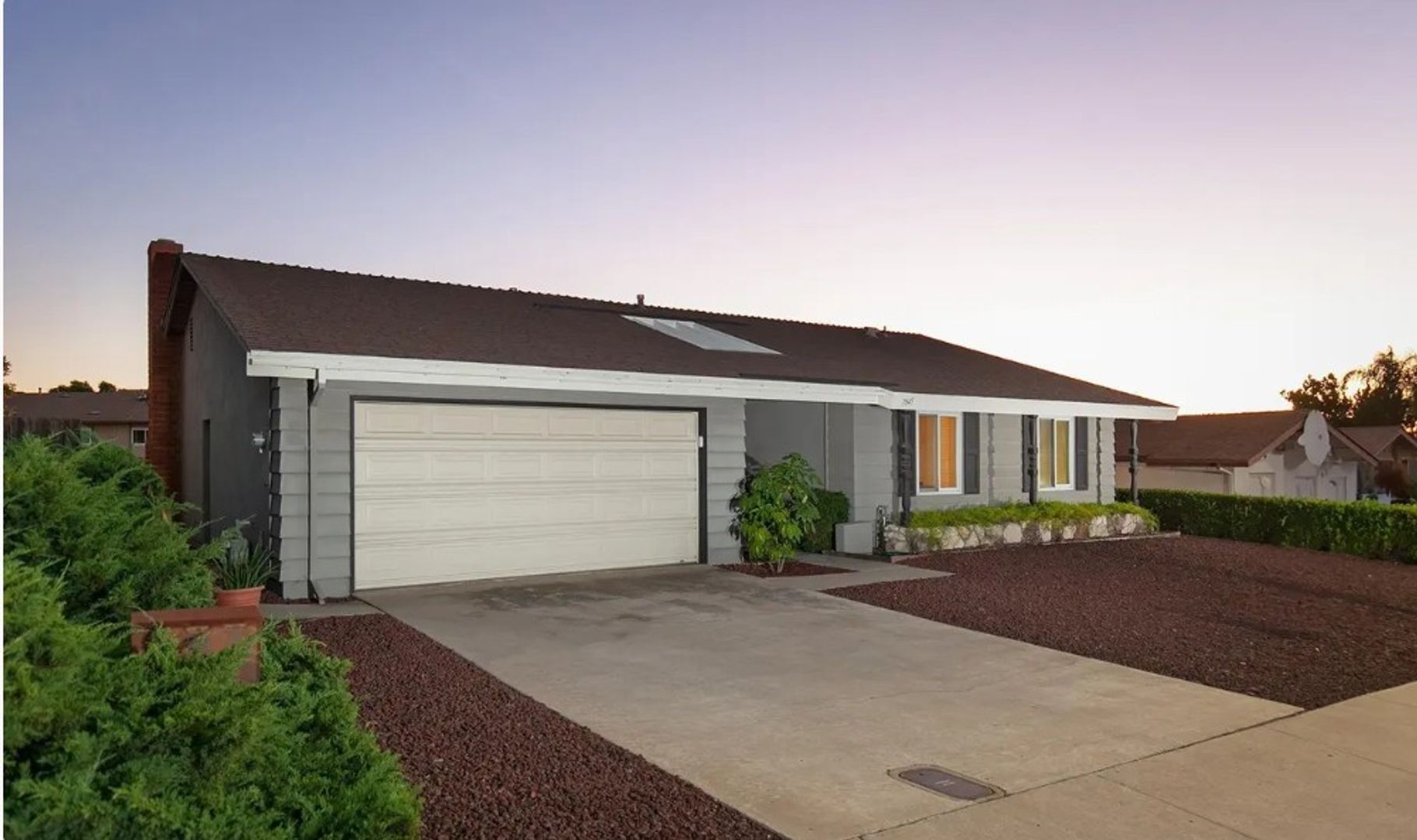 La Mesa Multiplex: 7845 Tanglerod Lane