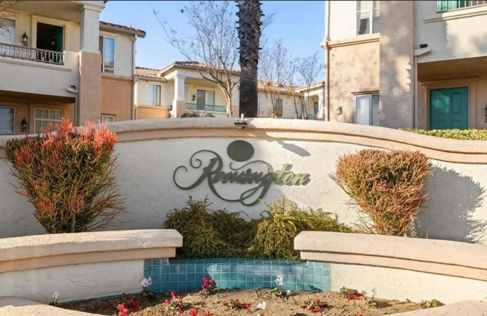 El Cajon House: 11410 Via Rancho San Diego #37