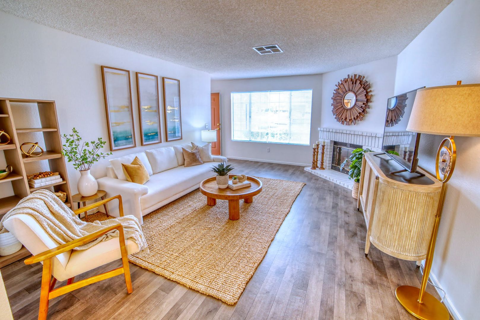 Las Vegas Apartment: 7951 West Charleston Blvd.