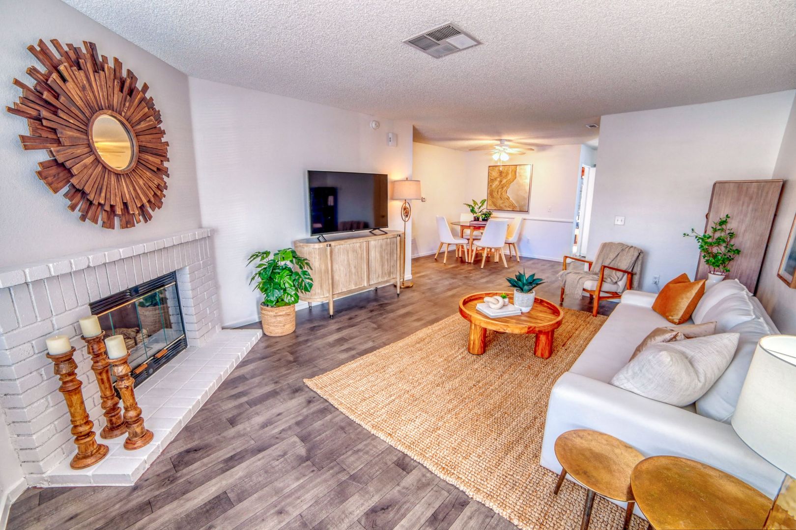 Las Vegas Apartment: 5355 S. Edmond Street