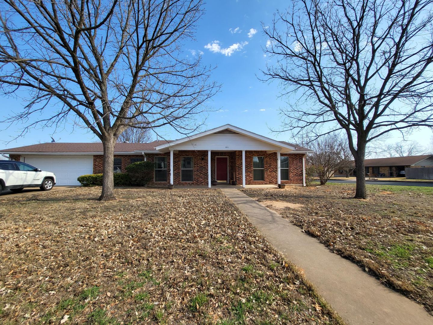Fredericksburg House: 1401 N. Orange