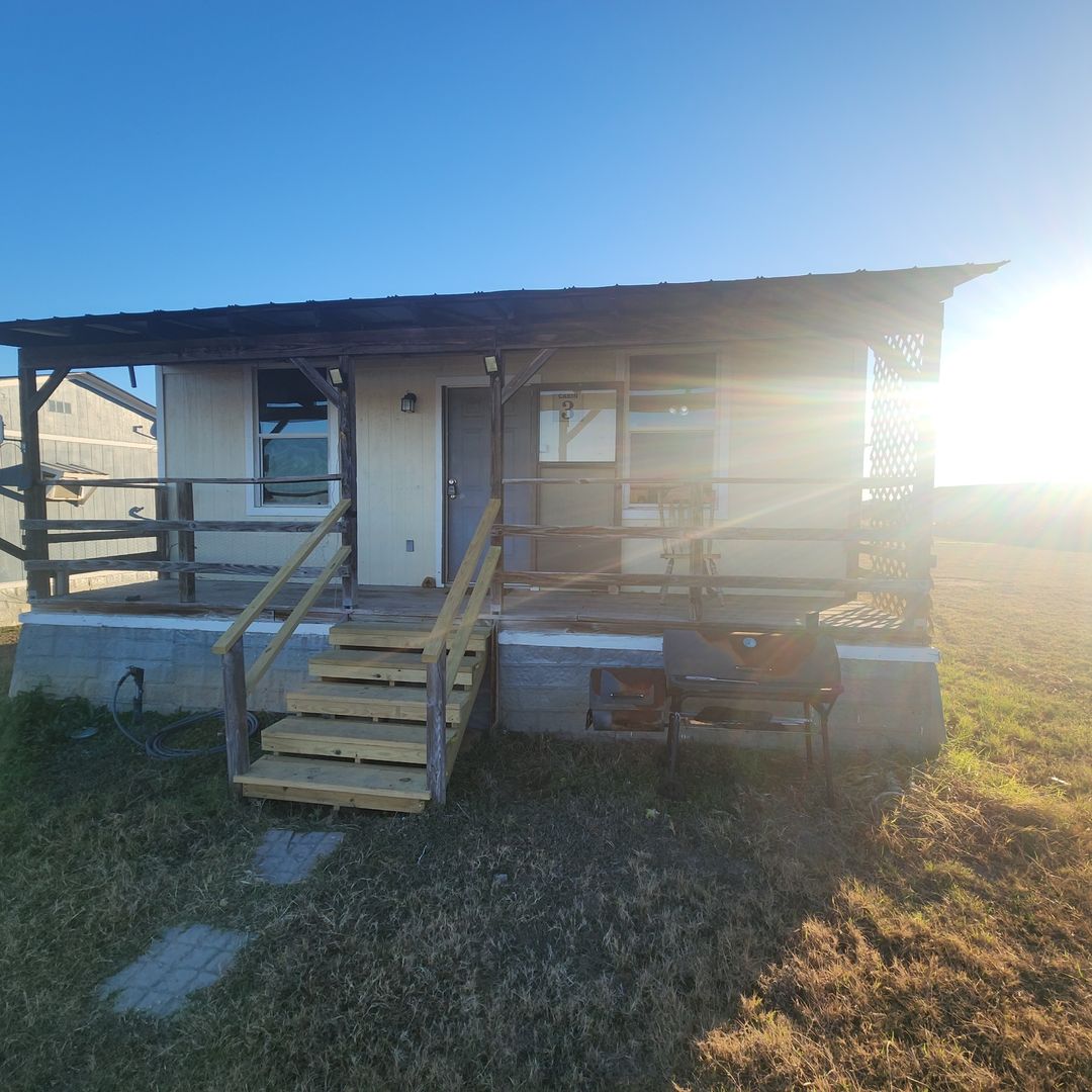 Fredericksburg Apartment: 8634 E US Hwy 290