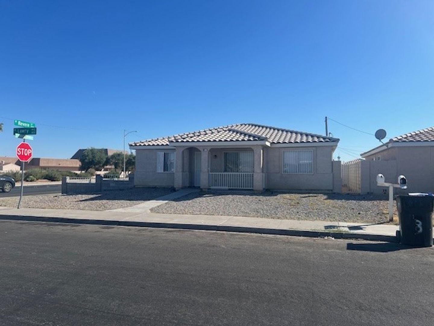 Las Vegas House: 807 Lawry Avenue - 807 Lawry Avenue