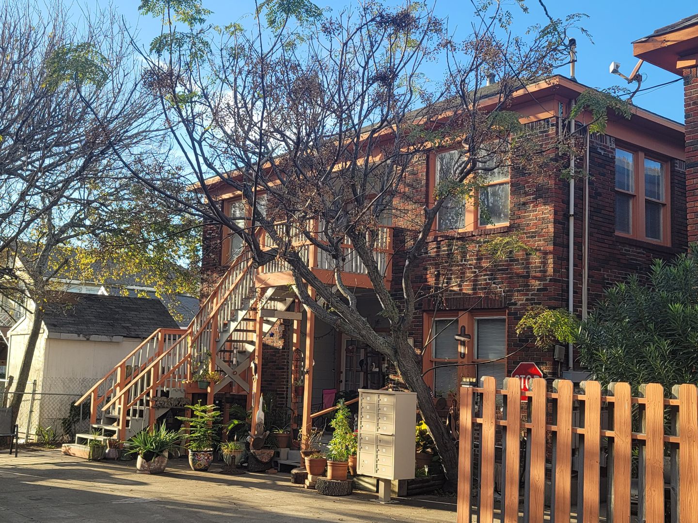 Galveston Apartment: 2109/2115 Ave. P