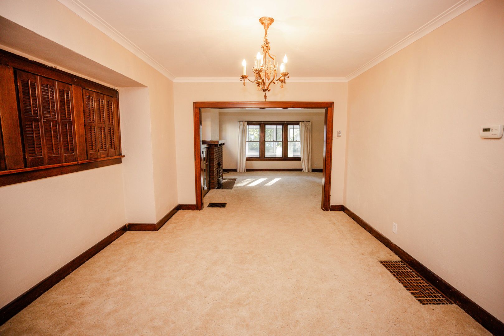 Toledo Apartment: 1452 Rollins Ave Rd.