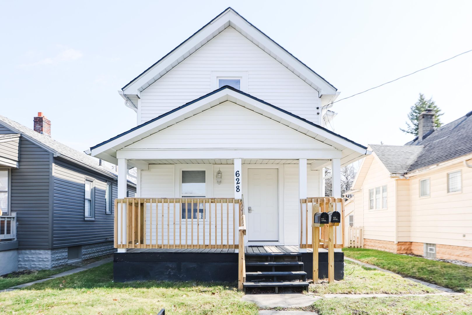 Toledo Apartment: 628 Evesham Ave