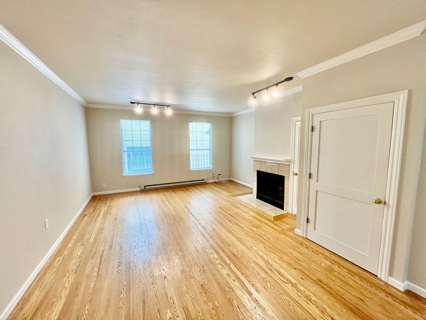 San Francisco Apartment: 4050 17th Street