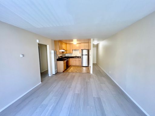 Charming & Modern Haight-Ashbury Apartment | Prime Location + Parking Included – photo 1