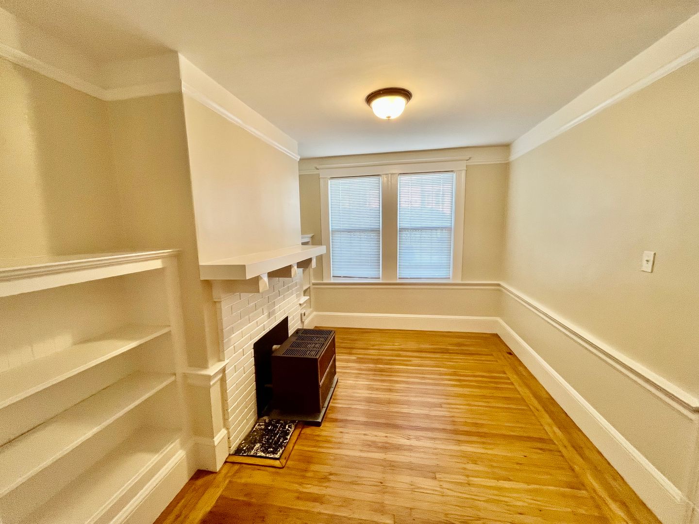 San Francisco Apartment: 160-164 4th Ave