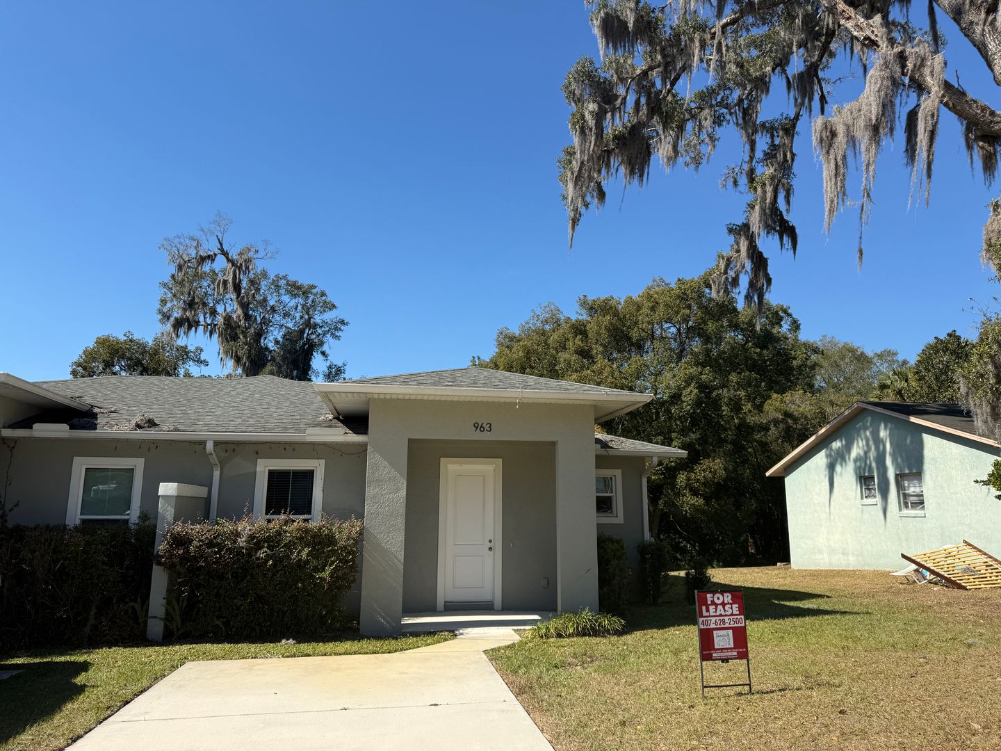 Orange City Townhome: 963 Beau Court