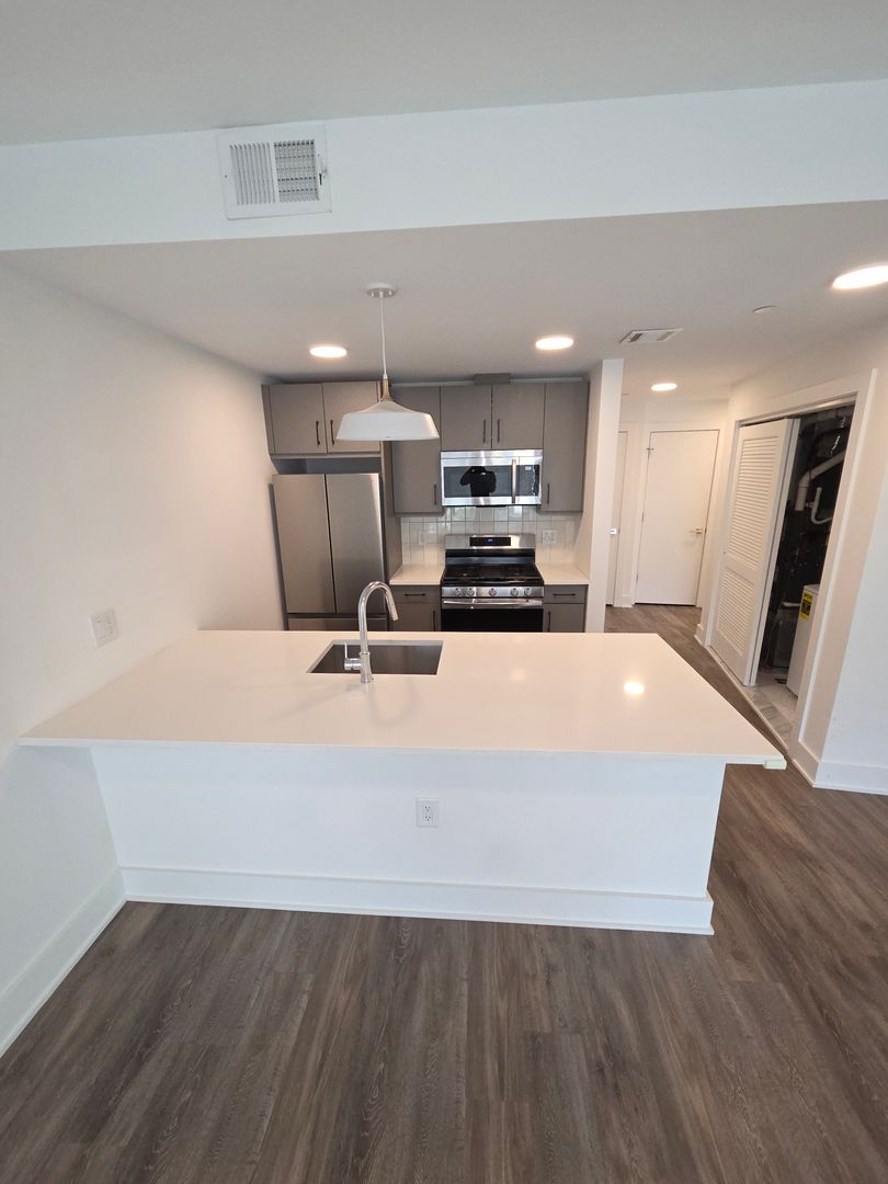 JERSEY CITY Apartment: 403 7TH STREET