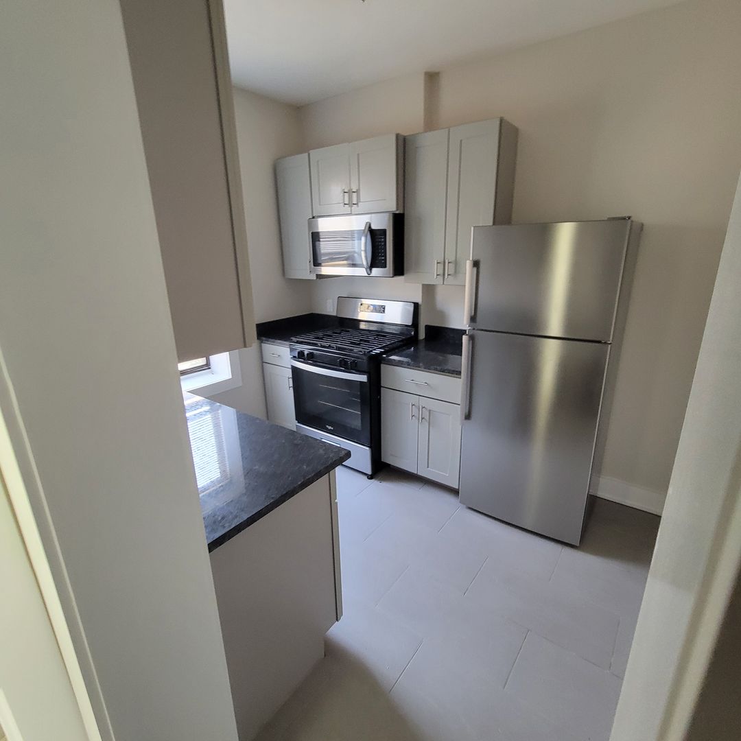 JERSEY CITY Apartment: 650 PALISADE AVENUE