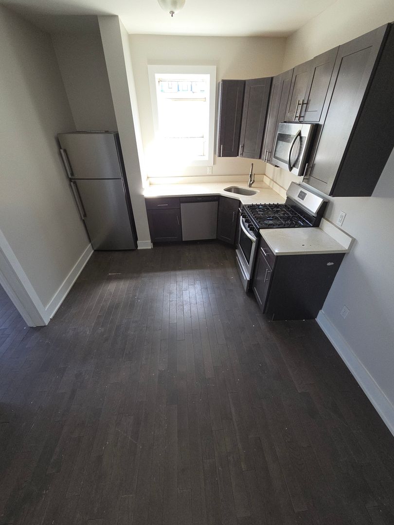 JERSEY CITY Apartment: 100 DUNCAN AVENUE