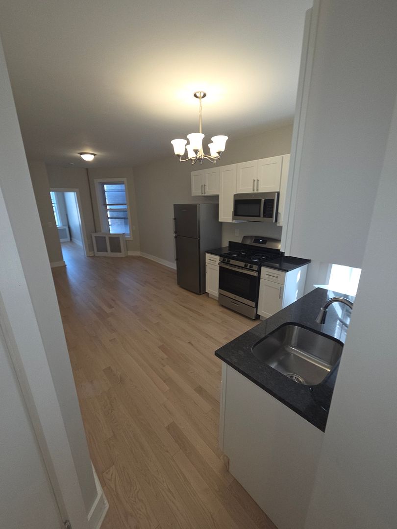 JERSEY CITY Apartment: 88-94 TONNELE AVENUE
