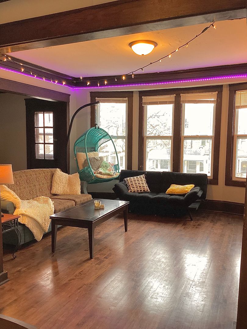 Milwaukee Multiplex: 2931 N Murray Ave