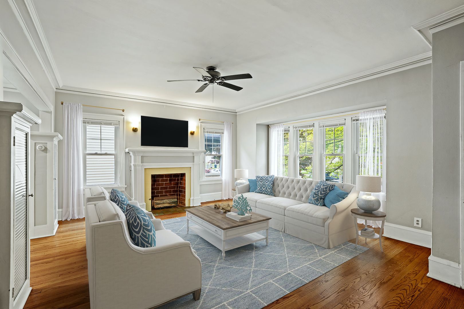 Milwaukee Multiplex: 3038 N Maryland Ave