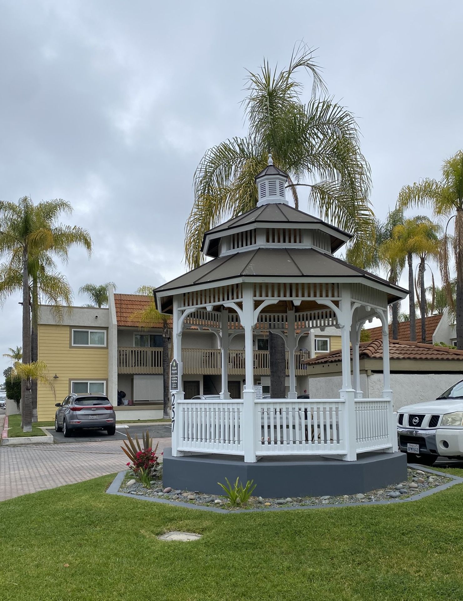 El Cajon Apartment: 257 Jamacha Rd