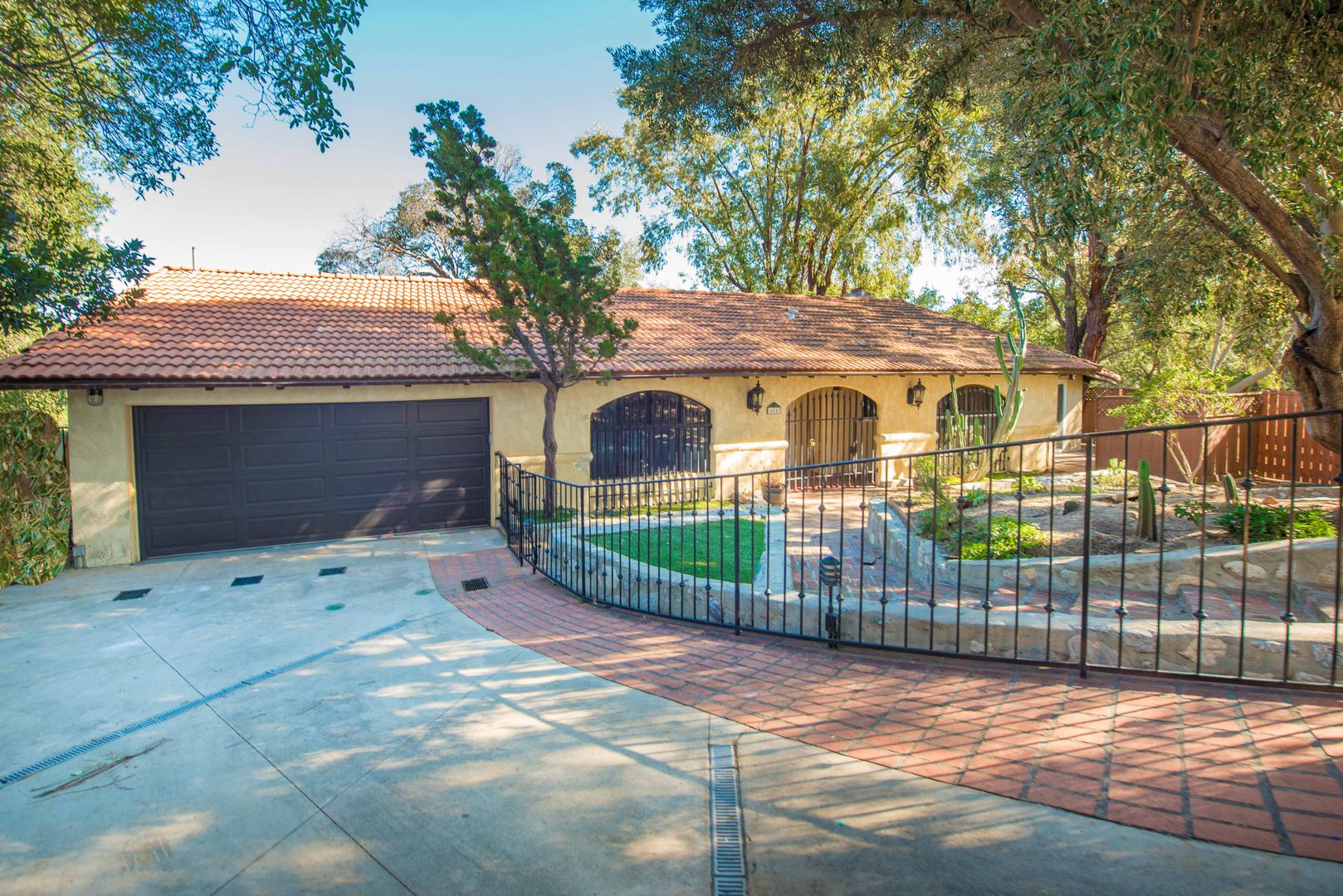 Anaheim House: 404 S. Mohler Drive