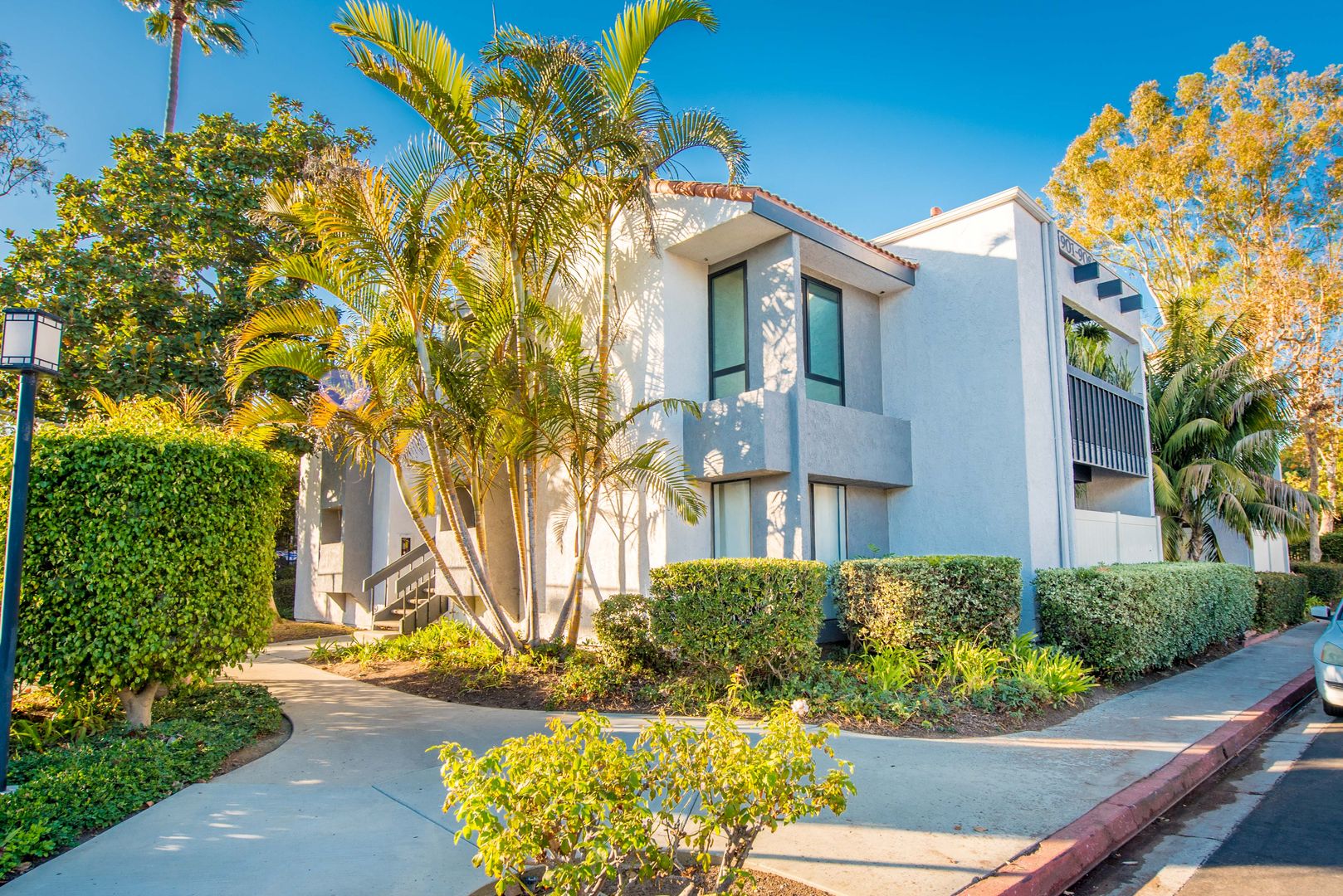 Huntington Beach House: 2323 Huntington St #902