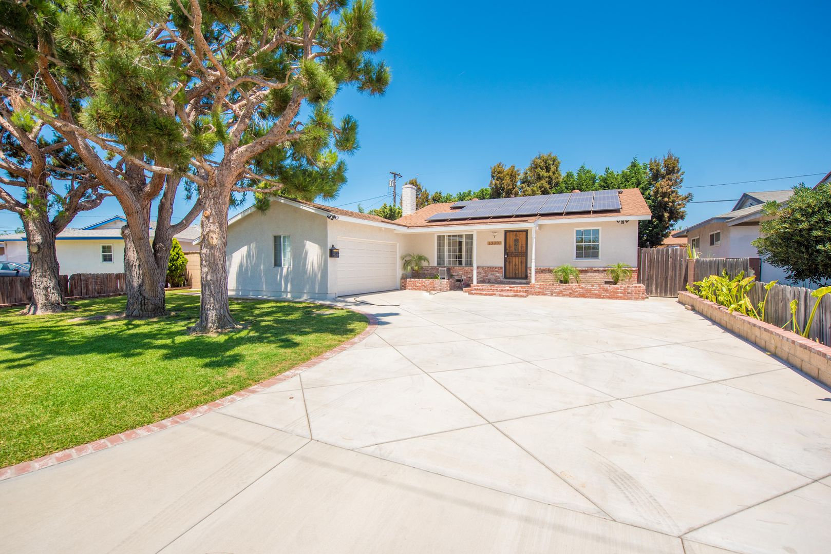 Garden Grove House: 13391 Wynant Drive