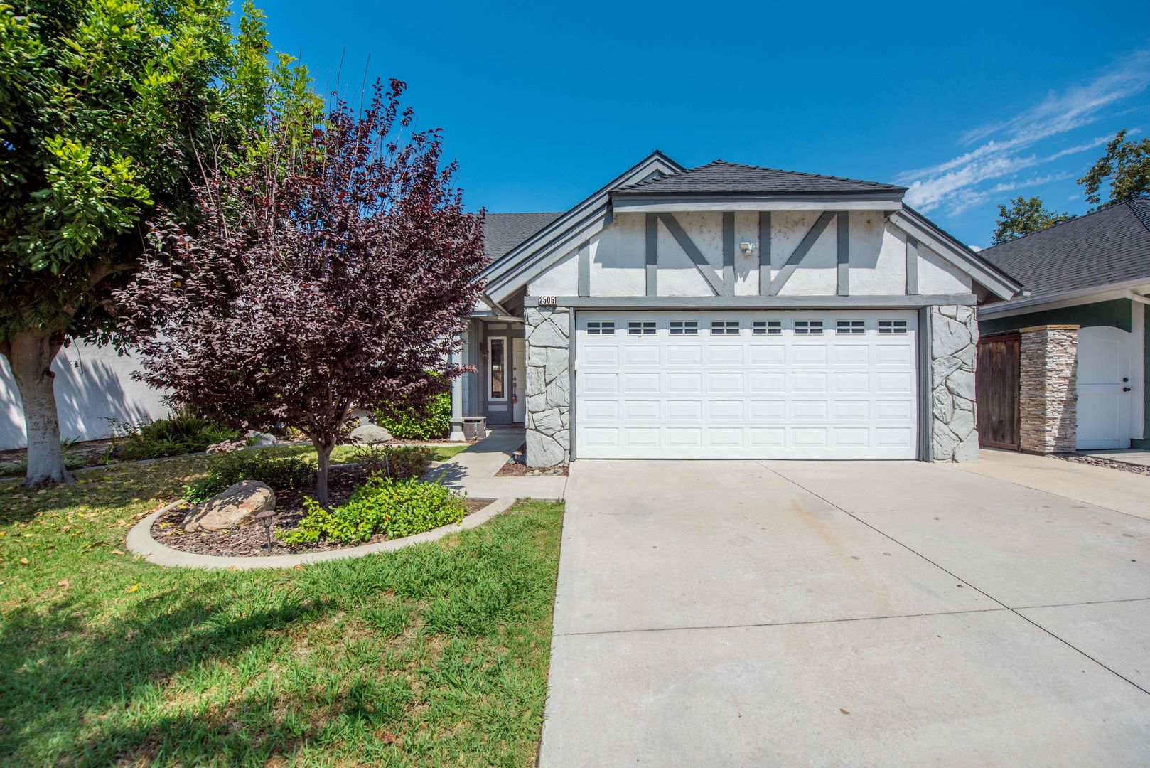 Laguna Hills House: 25051 Katie Avenue
