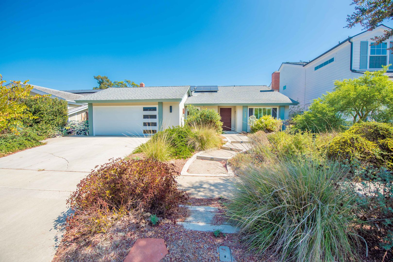 Costa Mesa House: 2788 Bluebird Cir.