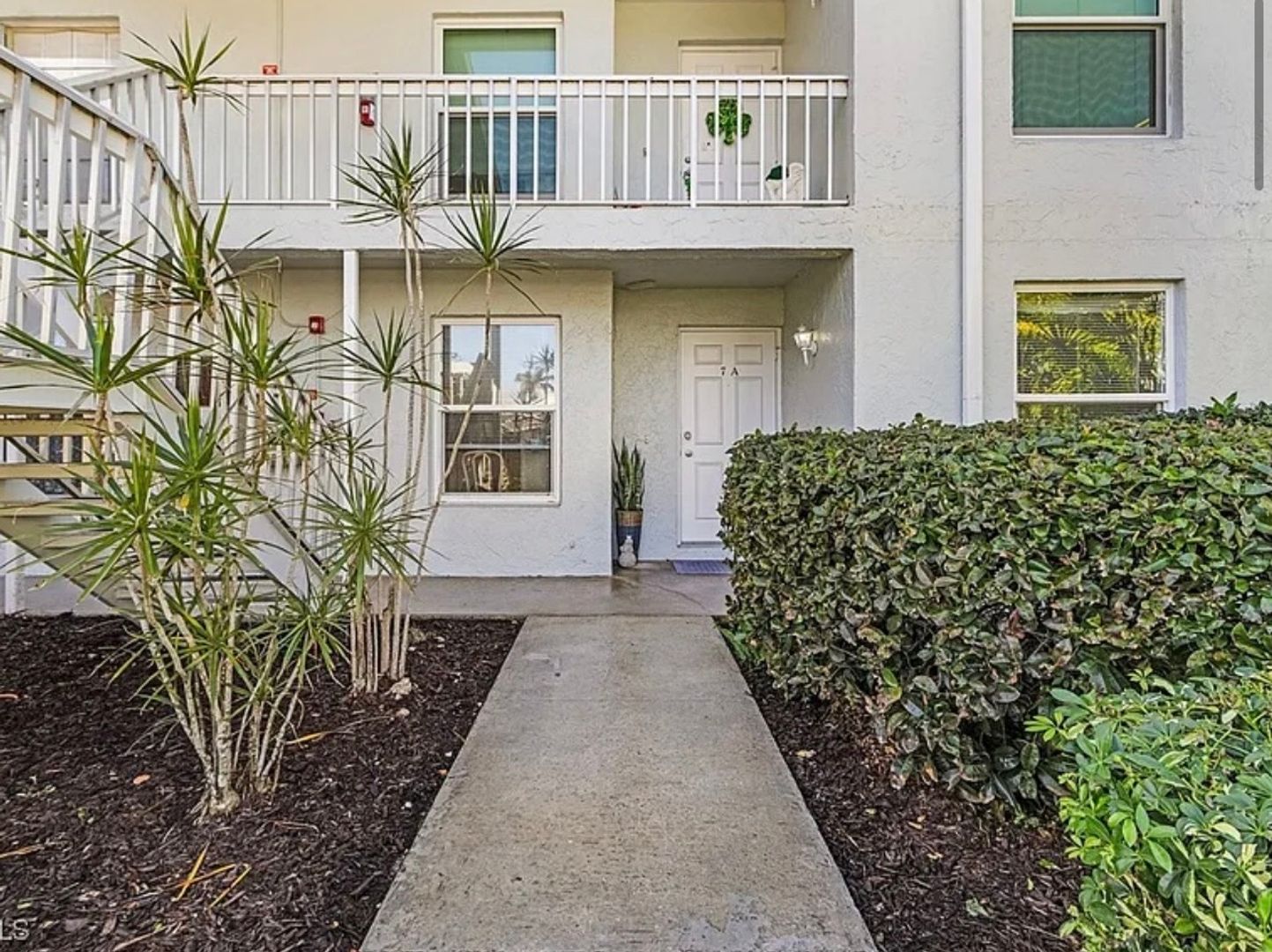 Fort Myers House: 7069 Quail Run Court E