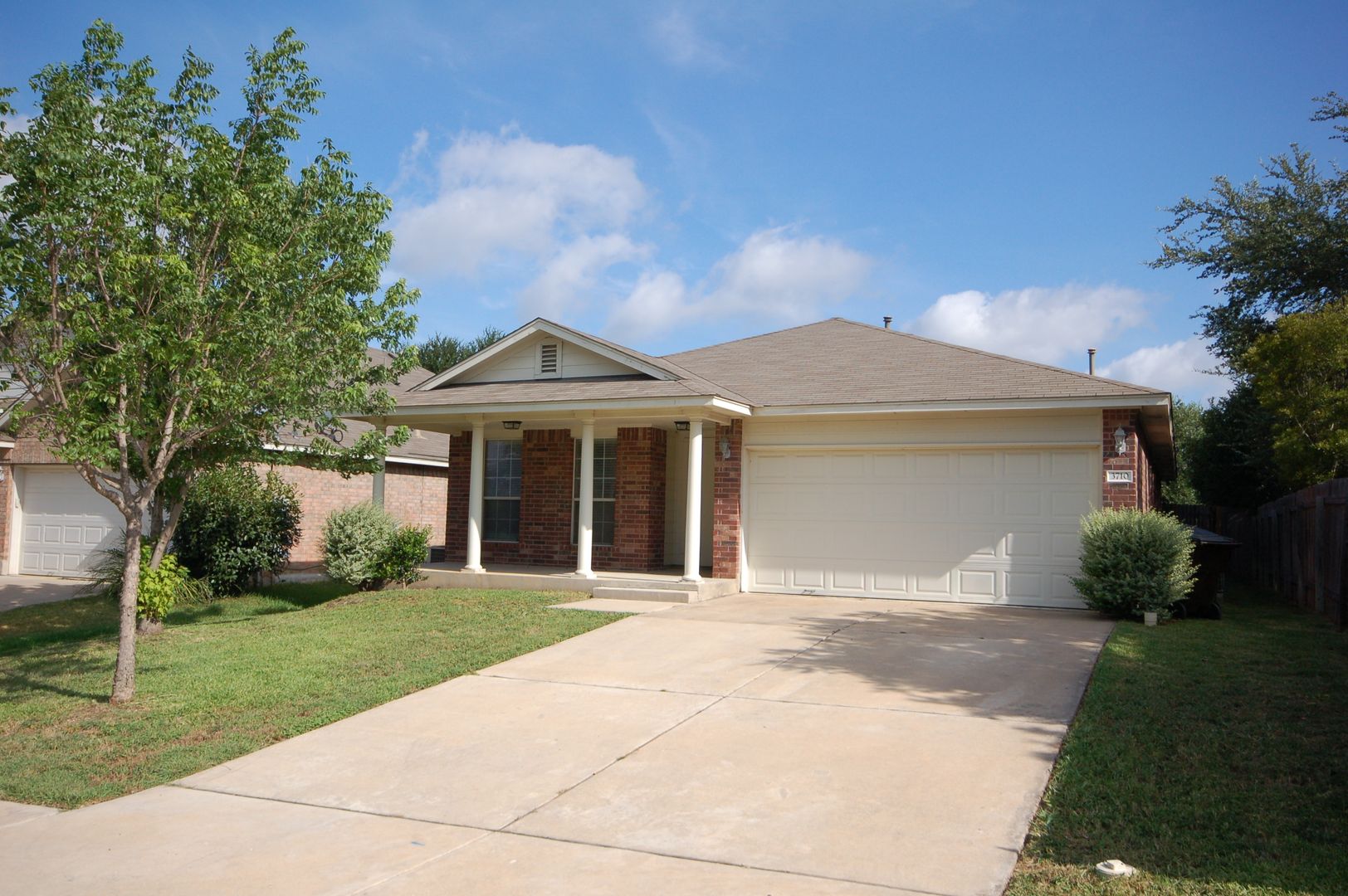 Round Rock House: 3710 Cap Rock Trl