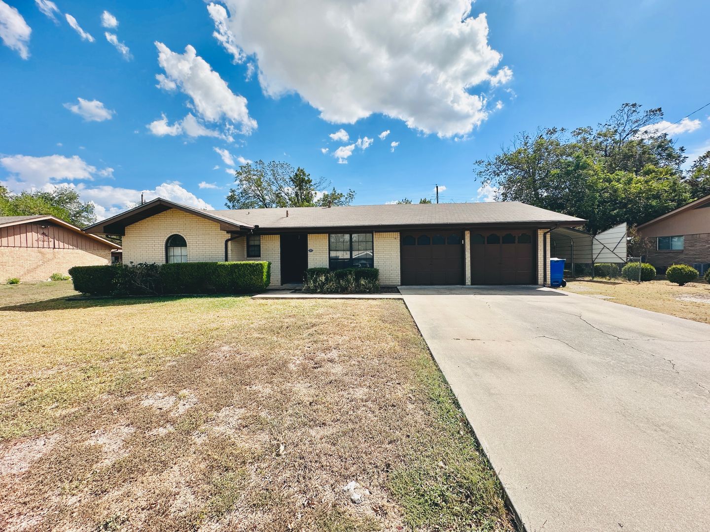 Taylor House: 811 Kirk St