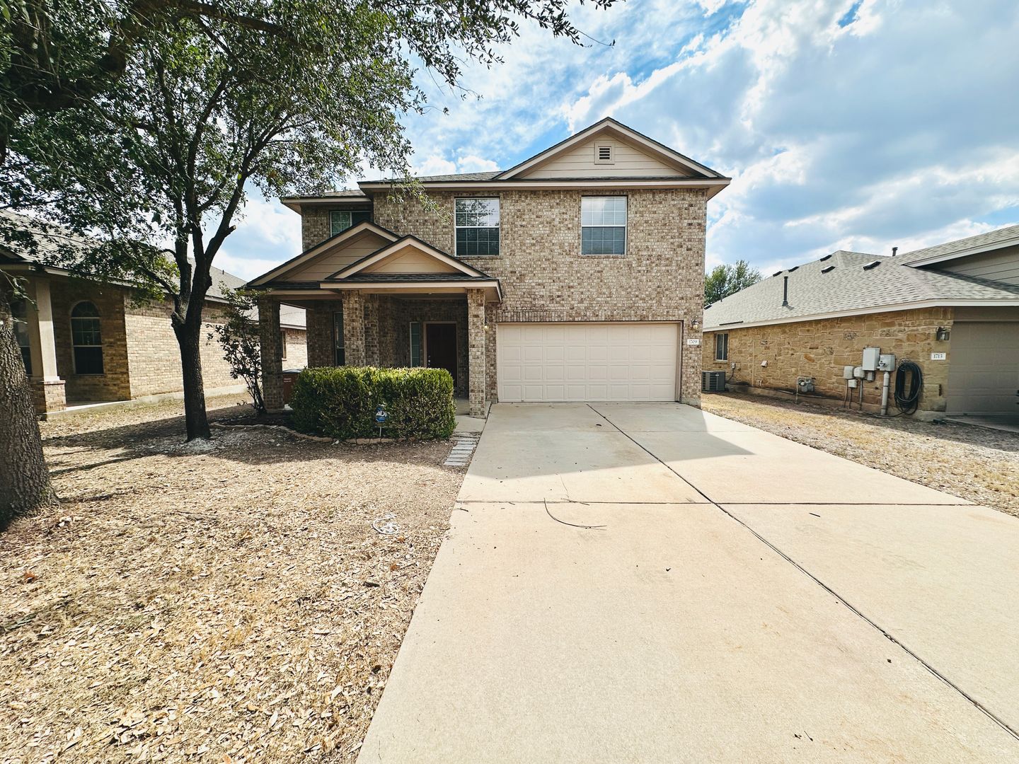 Austin House: 1709 McClannahan Dr