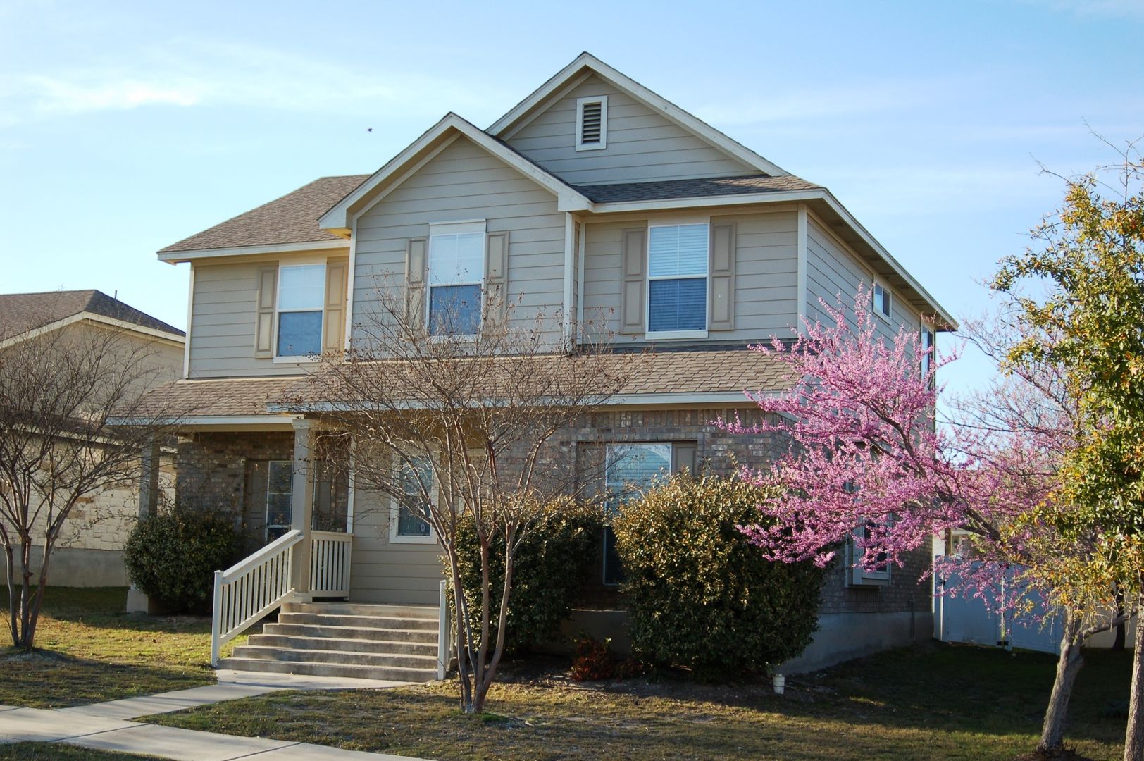 Pflugerville House: 408 Yucca House Dr