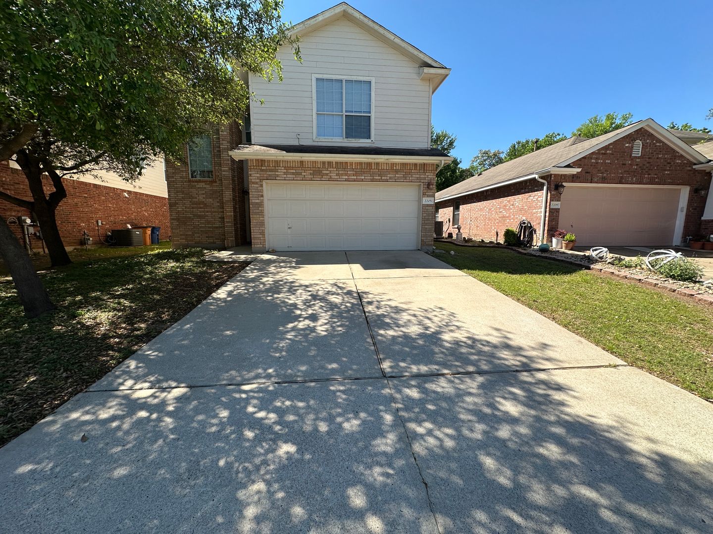 Austin House: 2205 Boyds Way