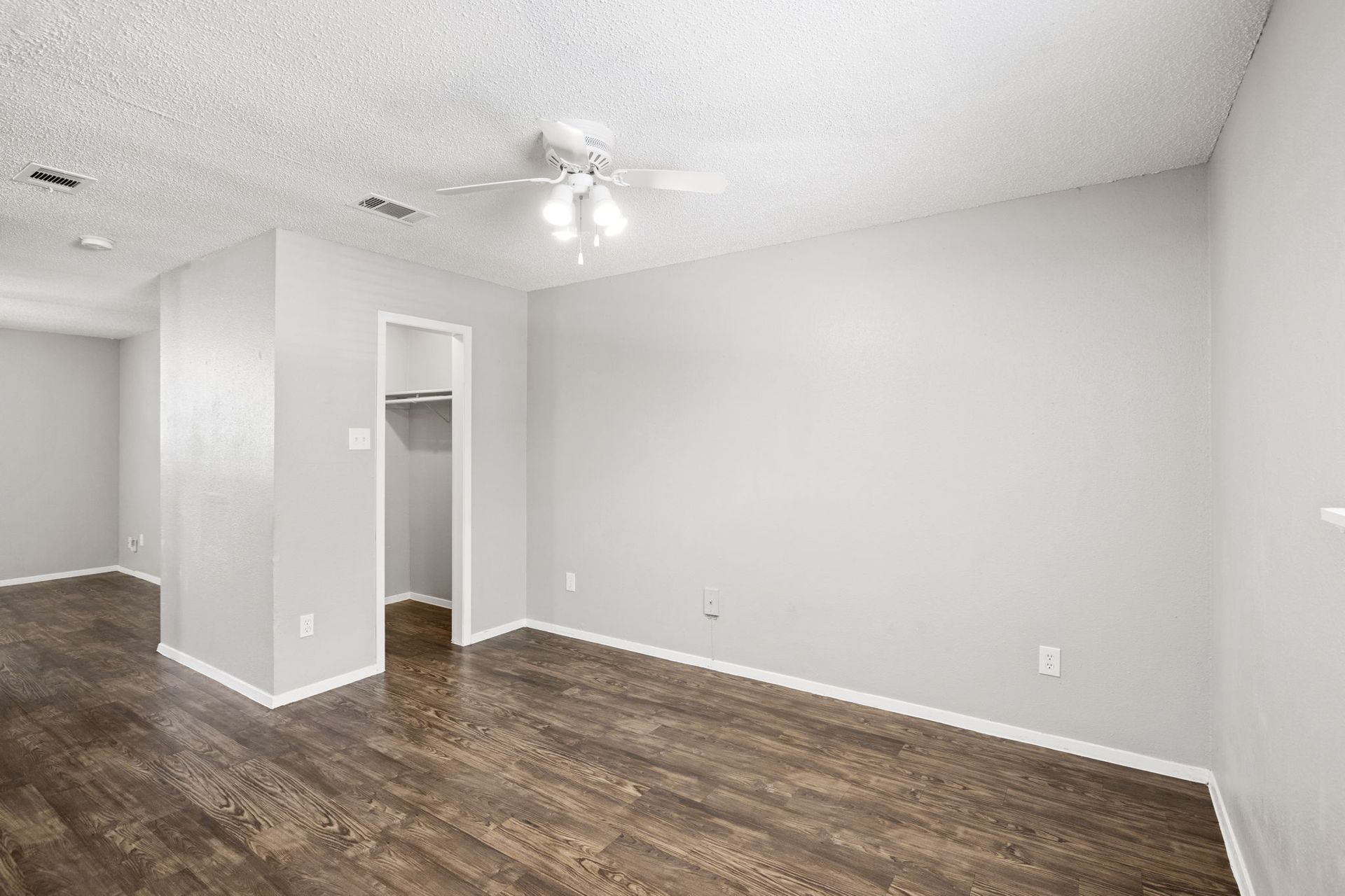Lanshire Oaks 11 of 12