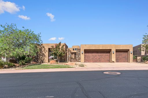 Beautiful Home in an Exclusive Gated Community – photo 1