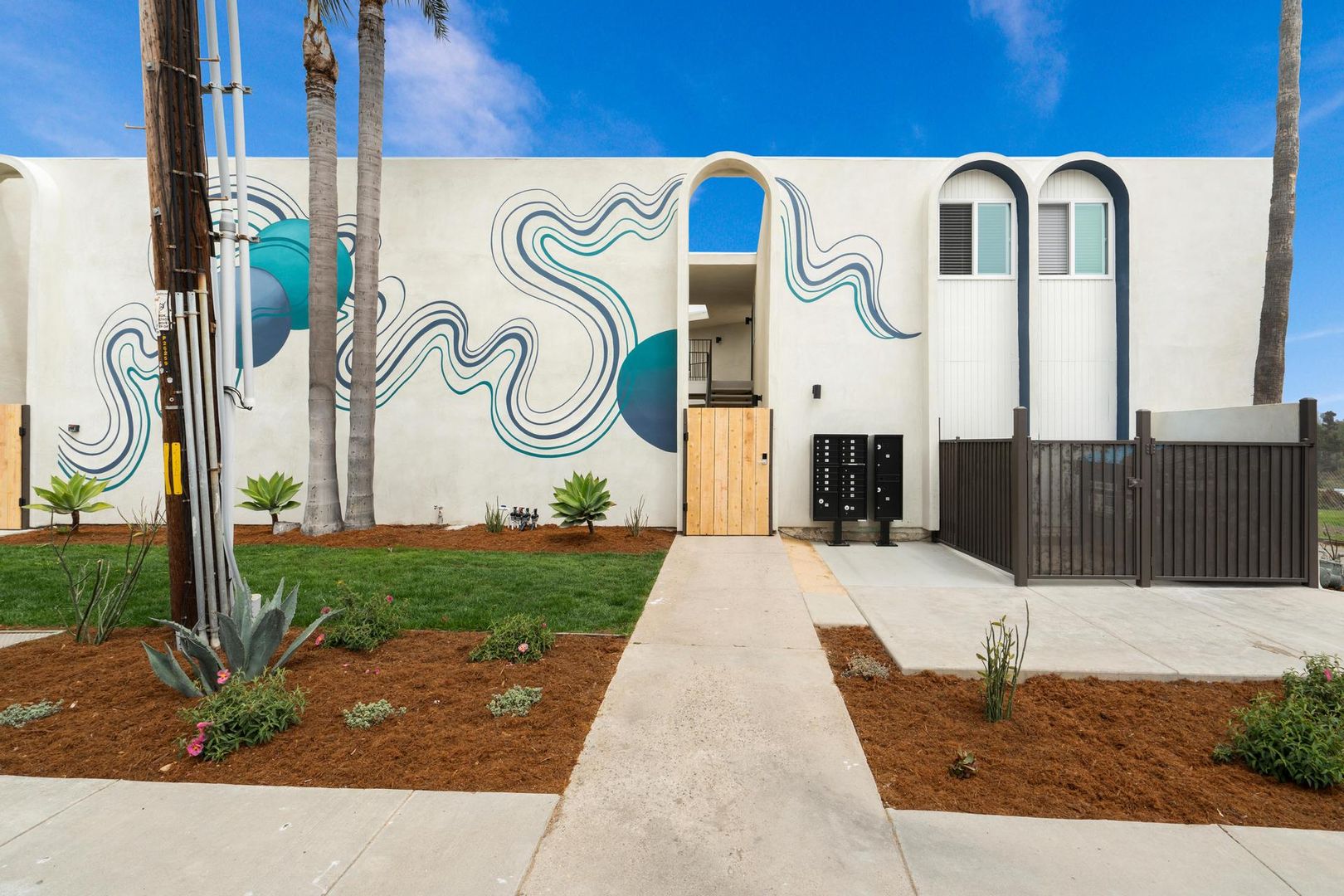 Oceanside Apartment: 1210 S Nevada St