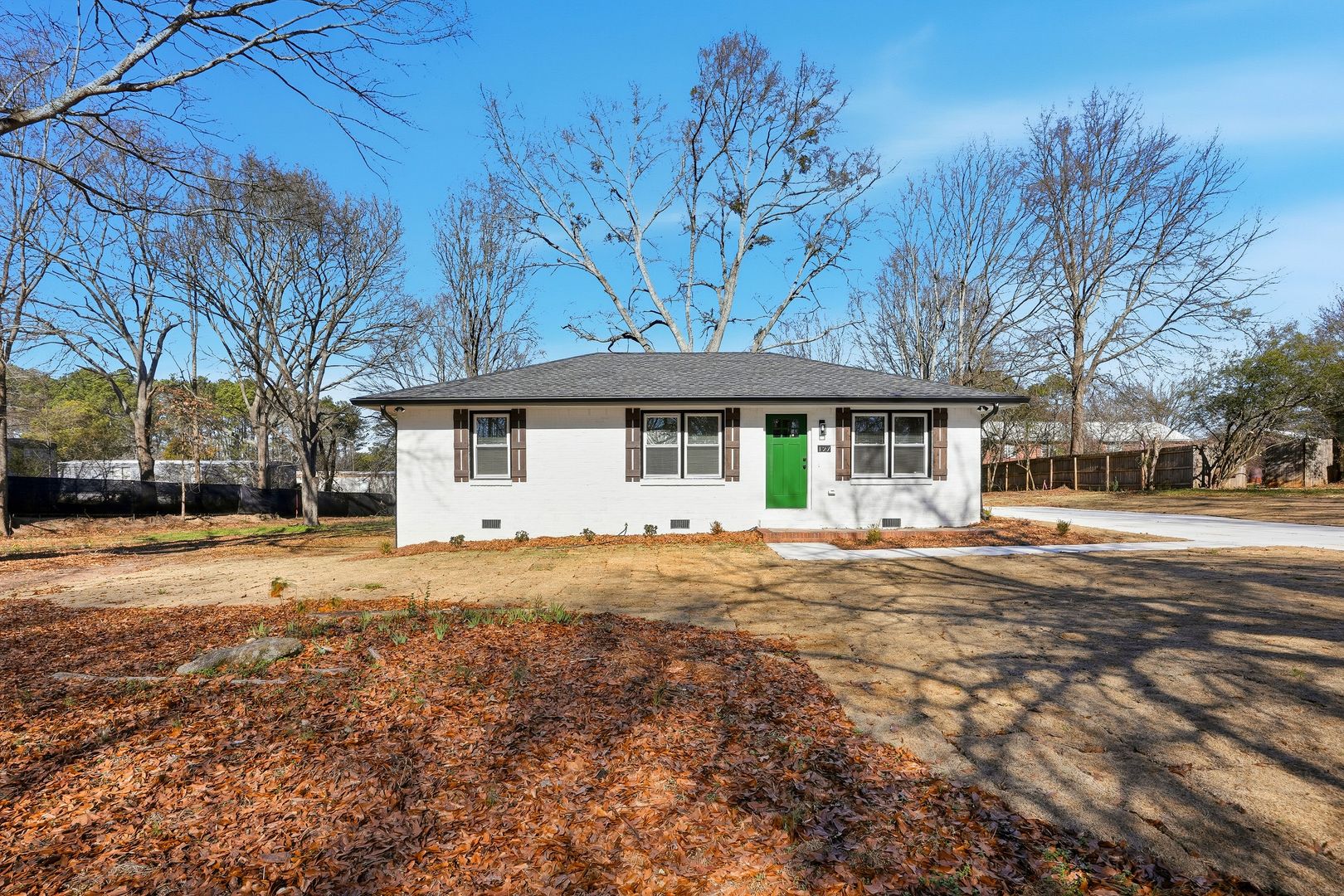 Loganville House: 127 Perry Street