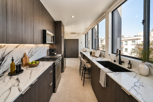 145 S Maple Dr | Unit 401P | Beverly Hills, CA 90212 – photo 1