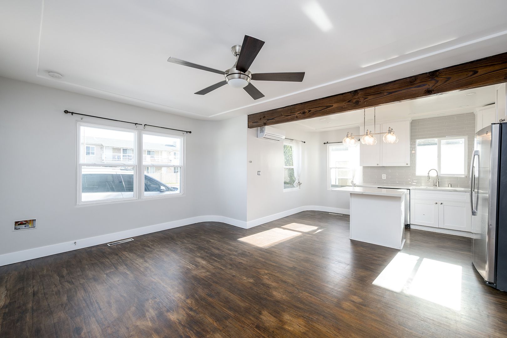 San Diego Apartment: 3137-3139 Nimitz Blvd