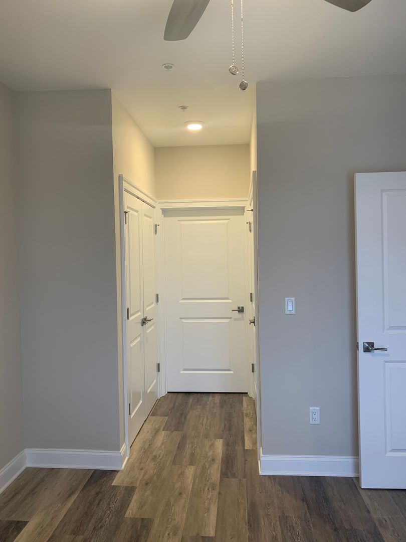 Poughkeepsie Apartment: 24 Dutchess Landing Road