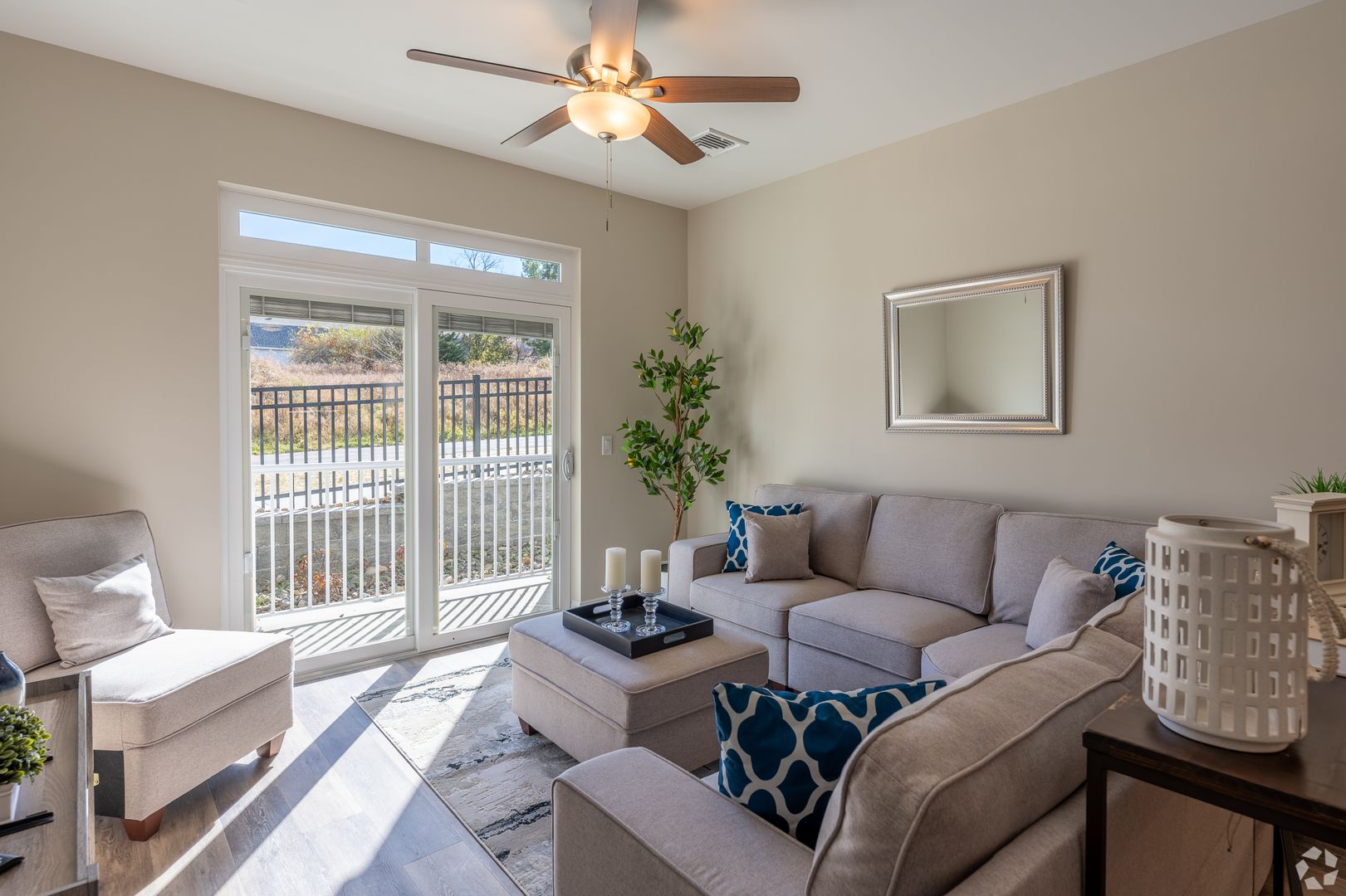 Vernon Apartment: 7 Theta Drive