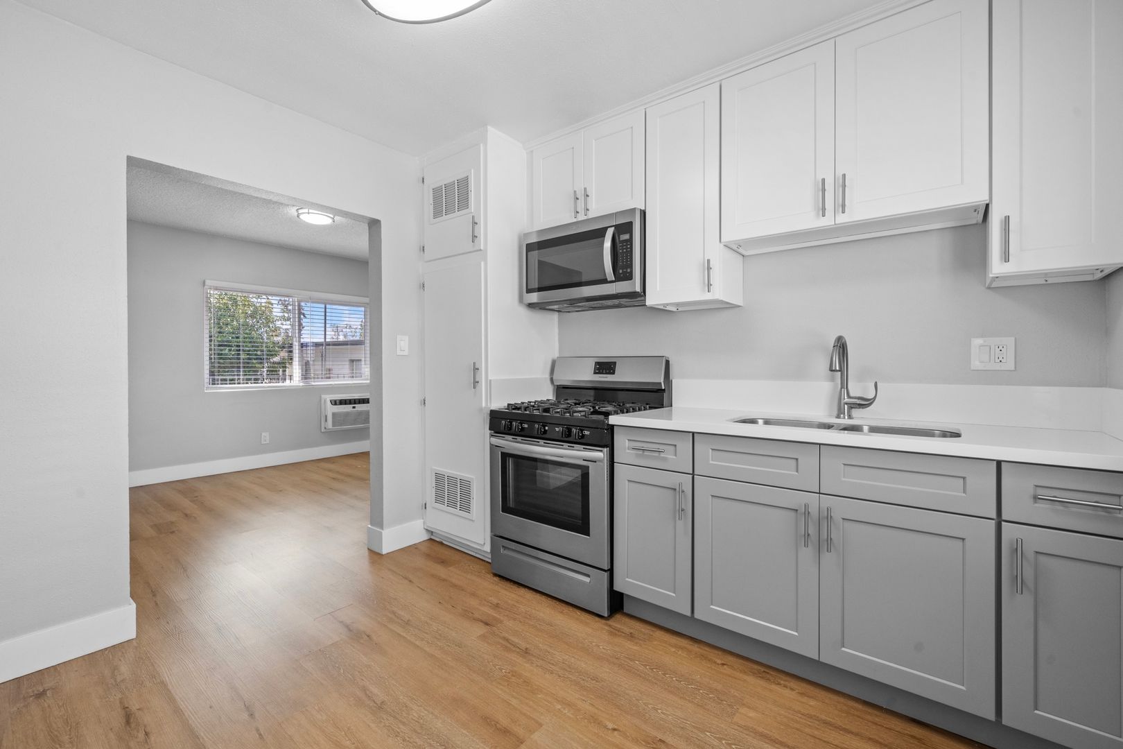 Whittier Apartment: 11500 Colima Rd